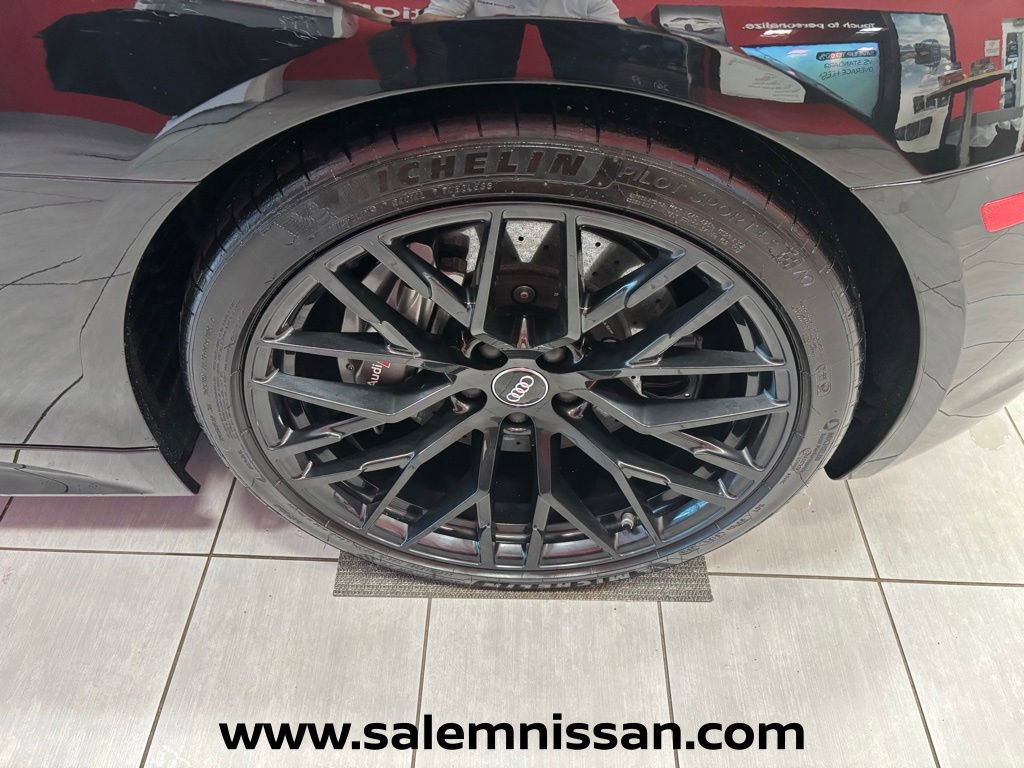 Used 2017 Audi R8 V10 plus AWD/4WD image 22