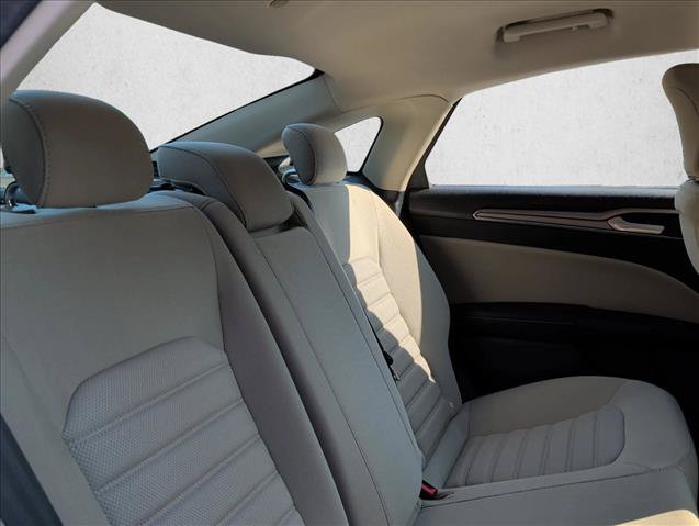 Used 2018 Ford Fusion S FWD image 25