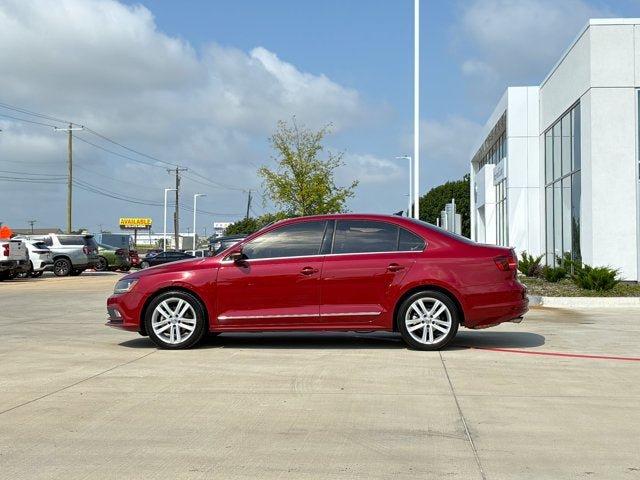 Used 2017 Volkswagen Jetta SEL FWD image 3