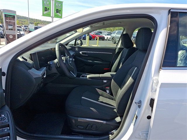 New 2026 Hyundai Sonata SEL image 7