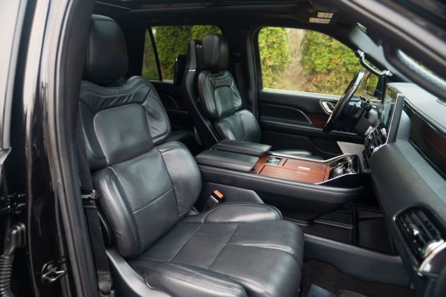 Used 2023 Lincoln Navigator Reserve w/ Equipment Group 201A image 41