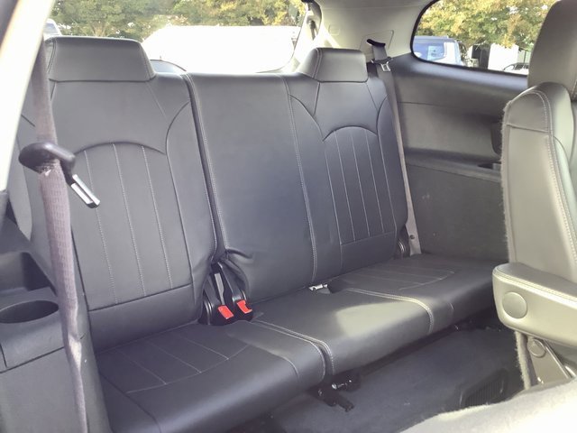 Used 2017 Buick Enclave Leather w/ Trailering Package image 38