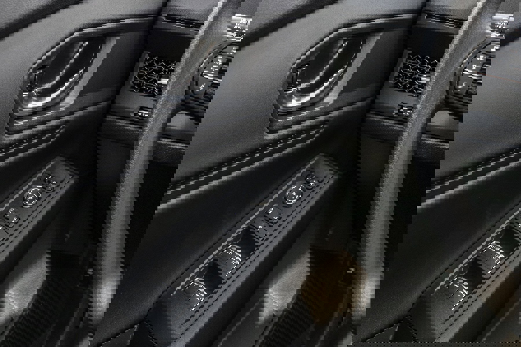 New 2025 Honda Accord SE image 11