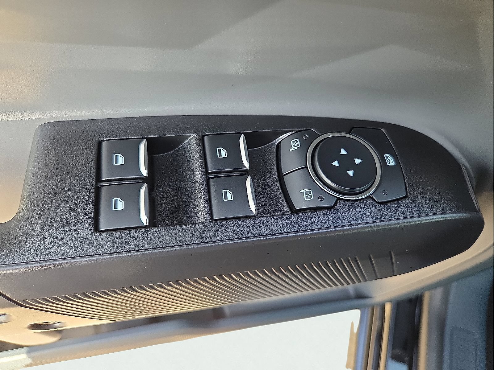 Used 2026 Ford Maverick Lobo AWD/4WD image 15