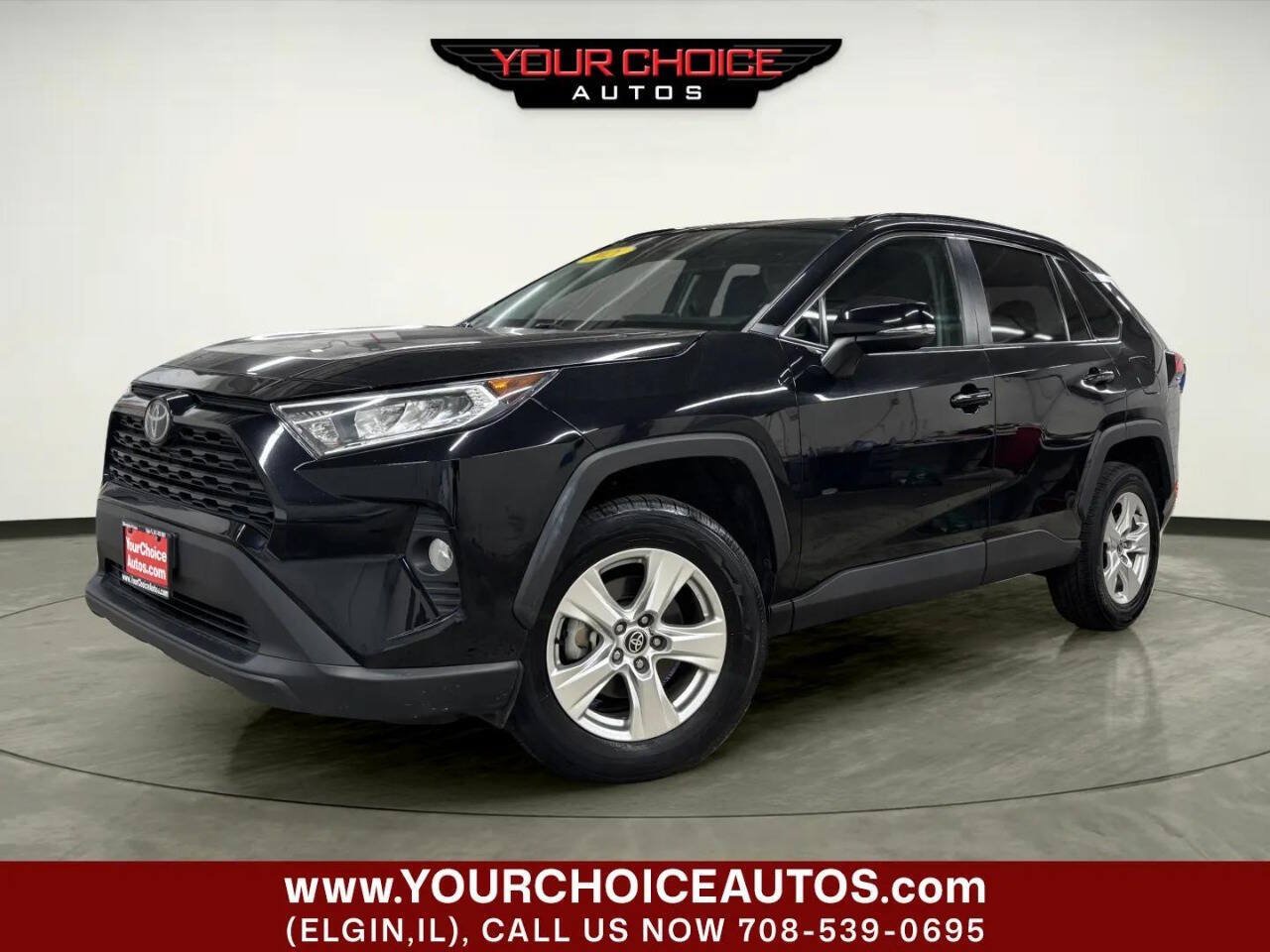Used 2021 Toyota RAV4 XLE FWD image 1
