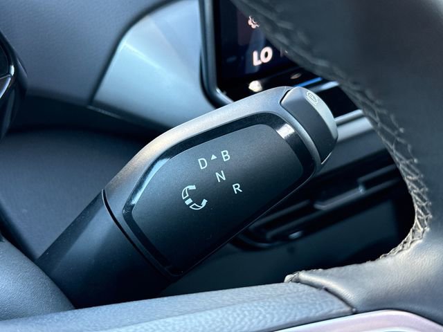 New 2026 Volkswagen ID.4 Pro S image 32