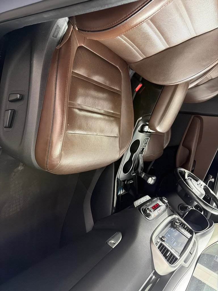 Used 2020 Kia Sorento SX AWD/4WD image 26