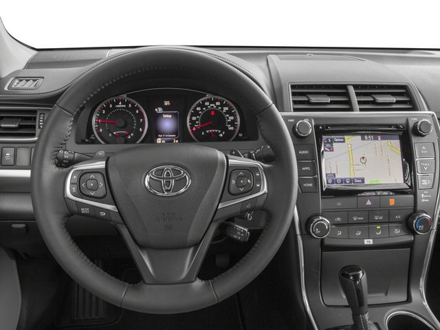 Used 2016 Toyota Camry SE FWD image 8