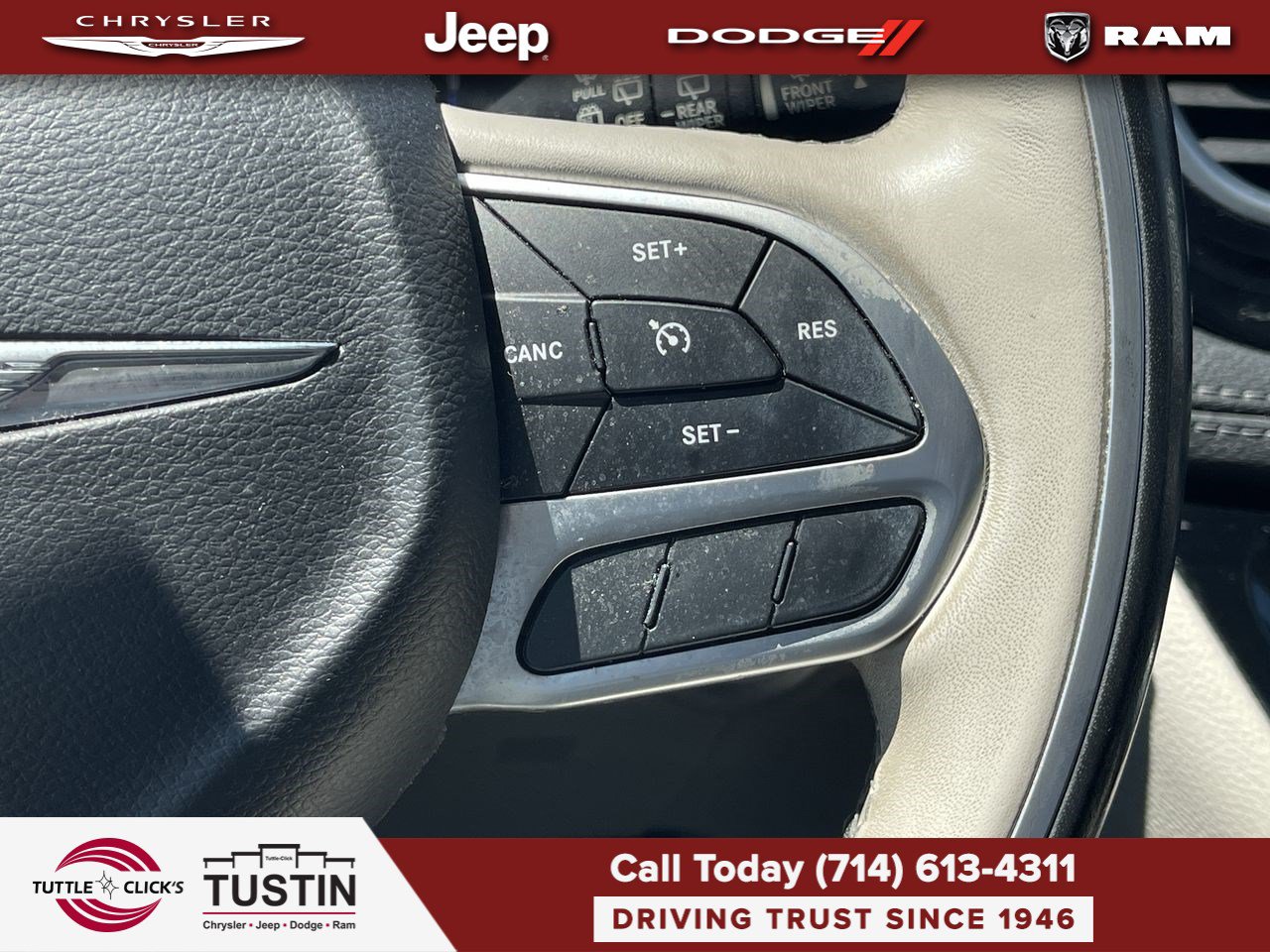 Used 2019 Chrysler Pacifica Limited FWD image 26