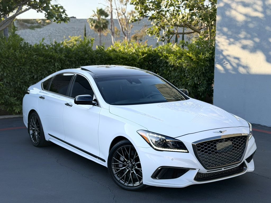 Used 2018 Genesis G80 3.3T Sport RWD image 2