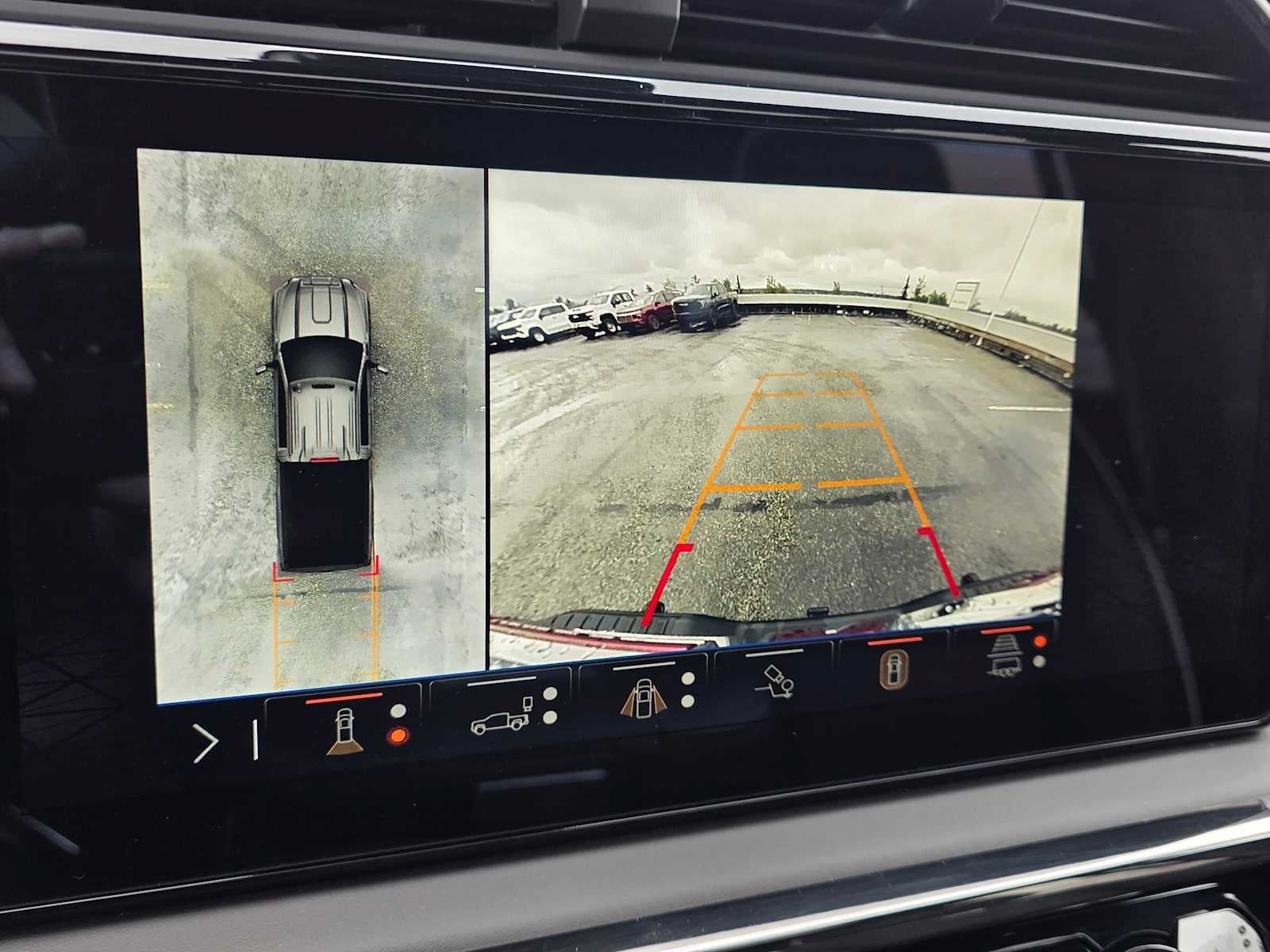 Certified 2024 GMC Sierra 2500 AT4X w/ AT4X AEV Edition AWD/4WD image 32
