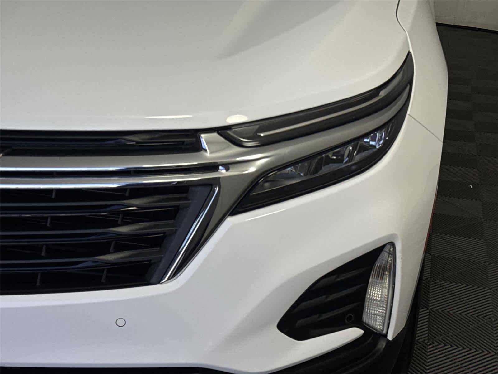 Certified 2023 Chevrolet Equinox LT AWD/4WD image 9