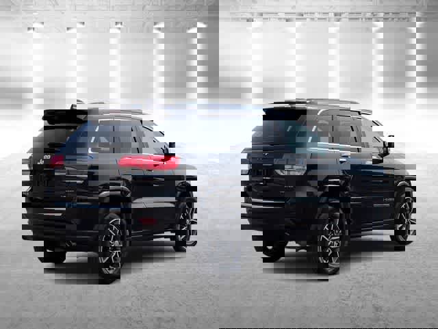 Used 2018 Jeep Grand Cherokee Limited image 8