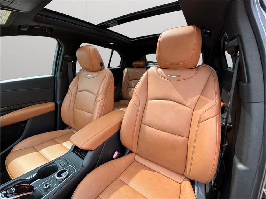 Used 2020 Cadillac XT4 Premium Luxury FWD image 20
