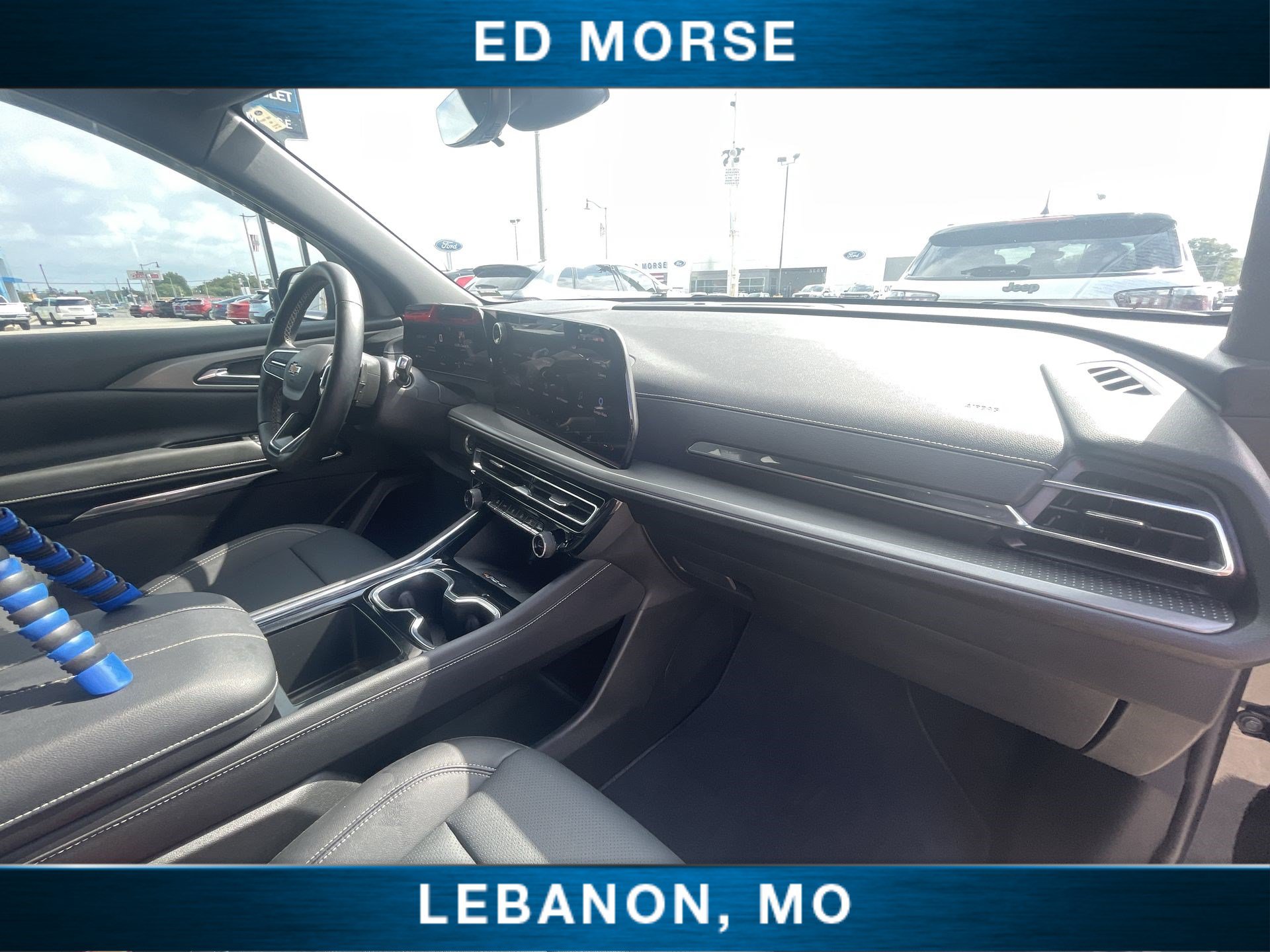 Certified 2026 Chevrolet Traverse LT w/ Sun and Wheel Package FWD image 26