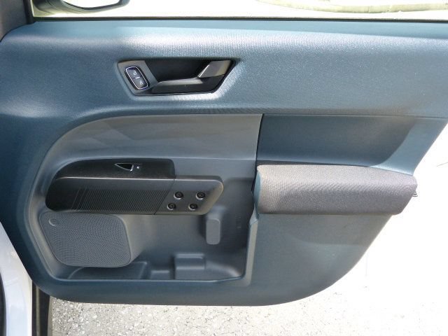 Used 2022 Ford Maverick XL FWD image 18
