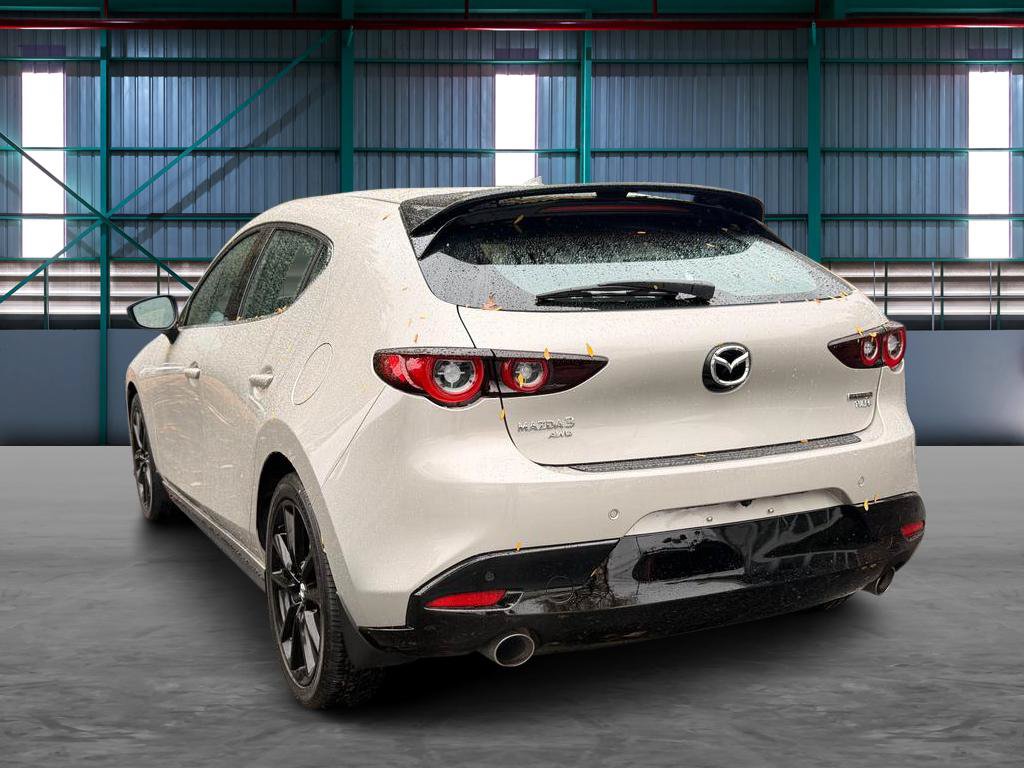 Used 2026 MAZDA MAZDA3 Hatchback w/Premium Plus Pkg AWD/4WD image 3