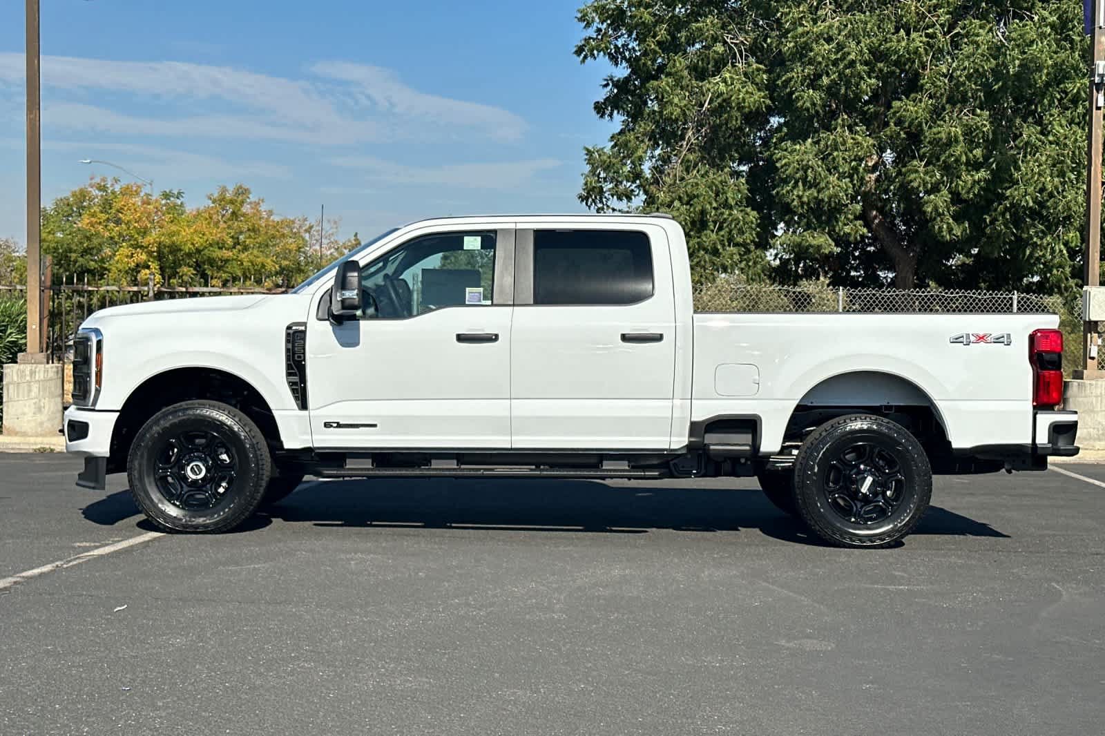 New 2026 Ford F250 XL w/ STX Appearance Package AWD/4WD image 5