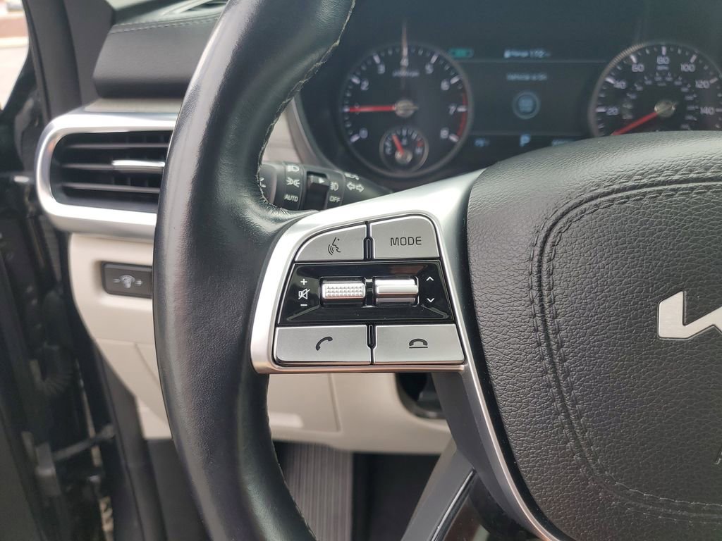 Used 2022 Kia Telluride SX w/ SX Prestige Package image 24