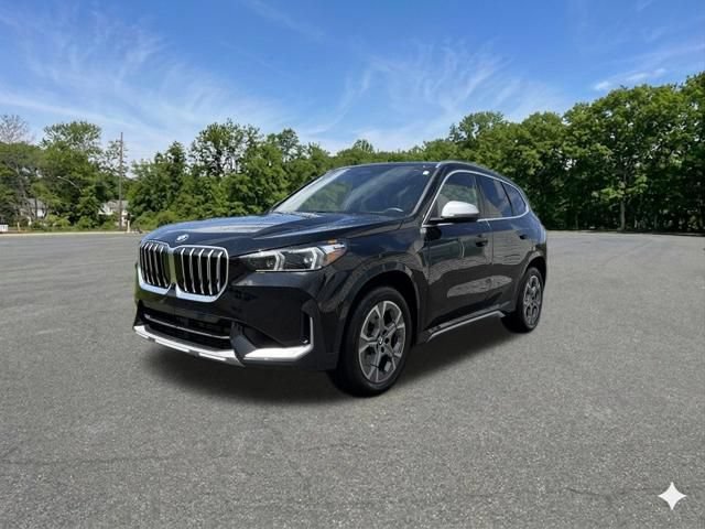 Used 2024 BMW X1 xDrive28i w/ Technology Package AWD/4WD image 4