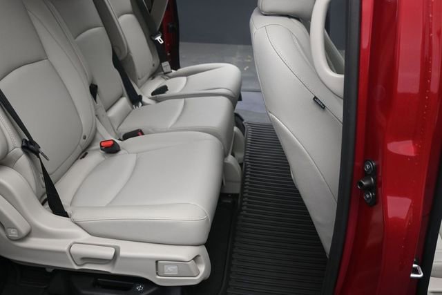 Used 2026 Honda Odyssey EX-L image 19