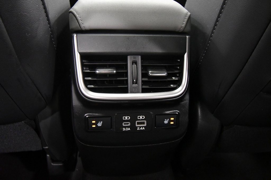 Used 2023 Subaru Outback Limited image 17