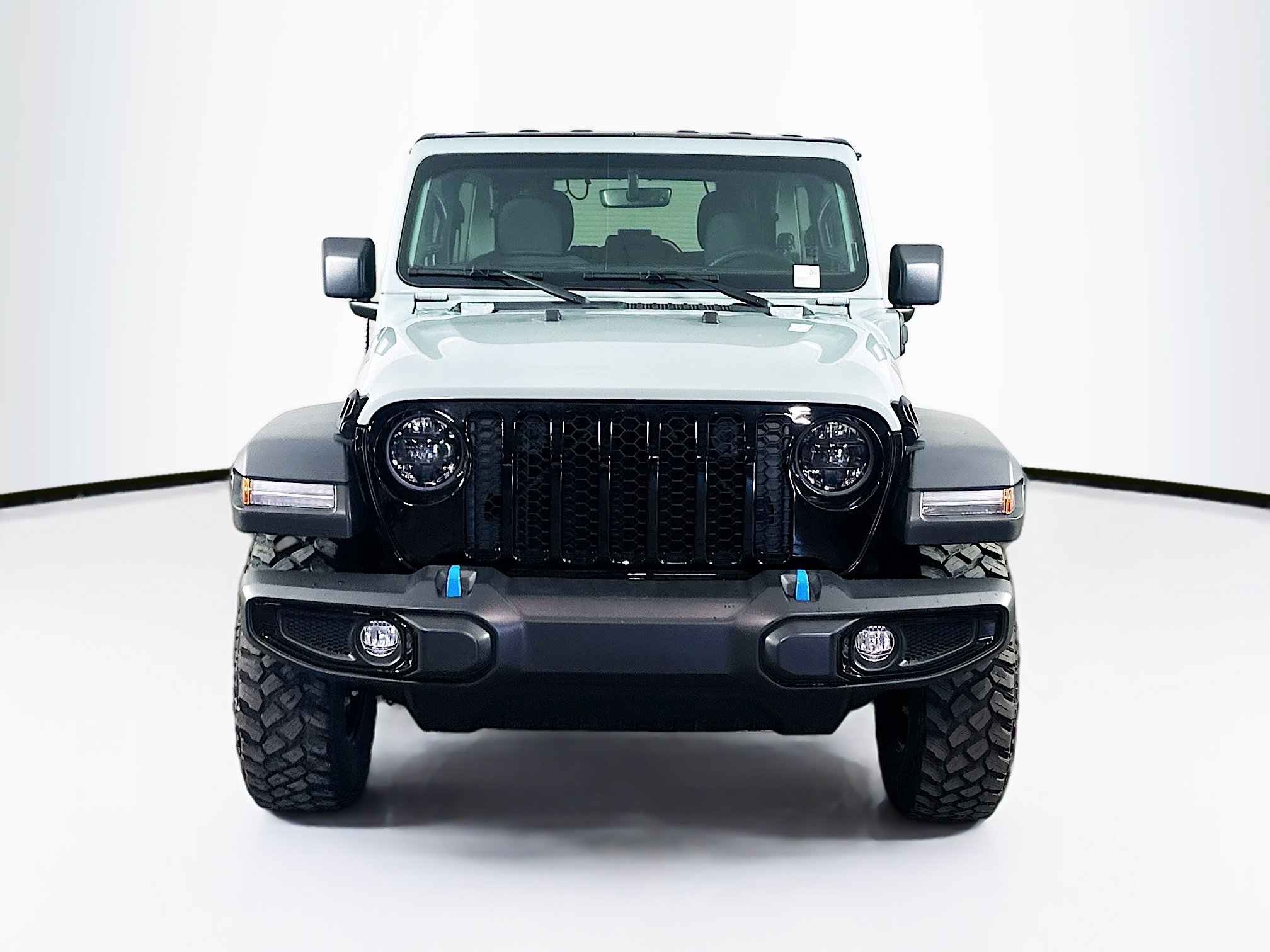 Used 2023 Jeep Wrangler Unlimited AWD/4WD image 2