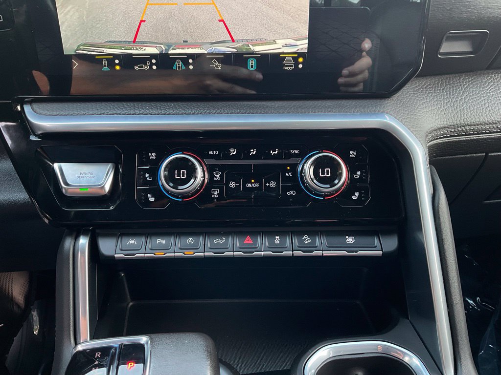 Used 2022 GMC Sierra 1500 Denali AWD/4WD image 19