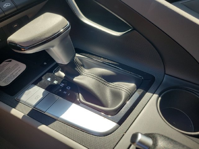 New 2026 Hyundai Elantra Sport FWD image 16