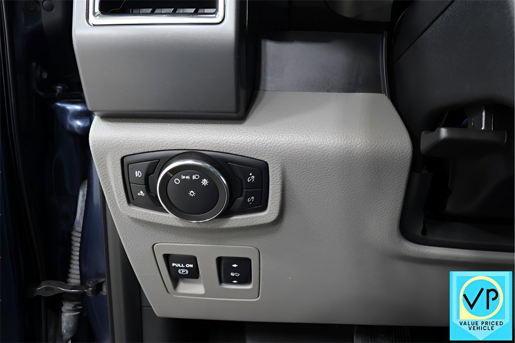 Used 2017 Ford F150 XLT w/ Equipment Group 302A Luxury image 19