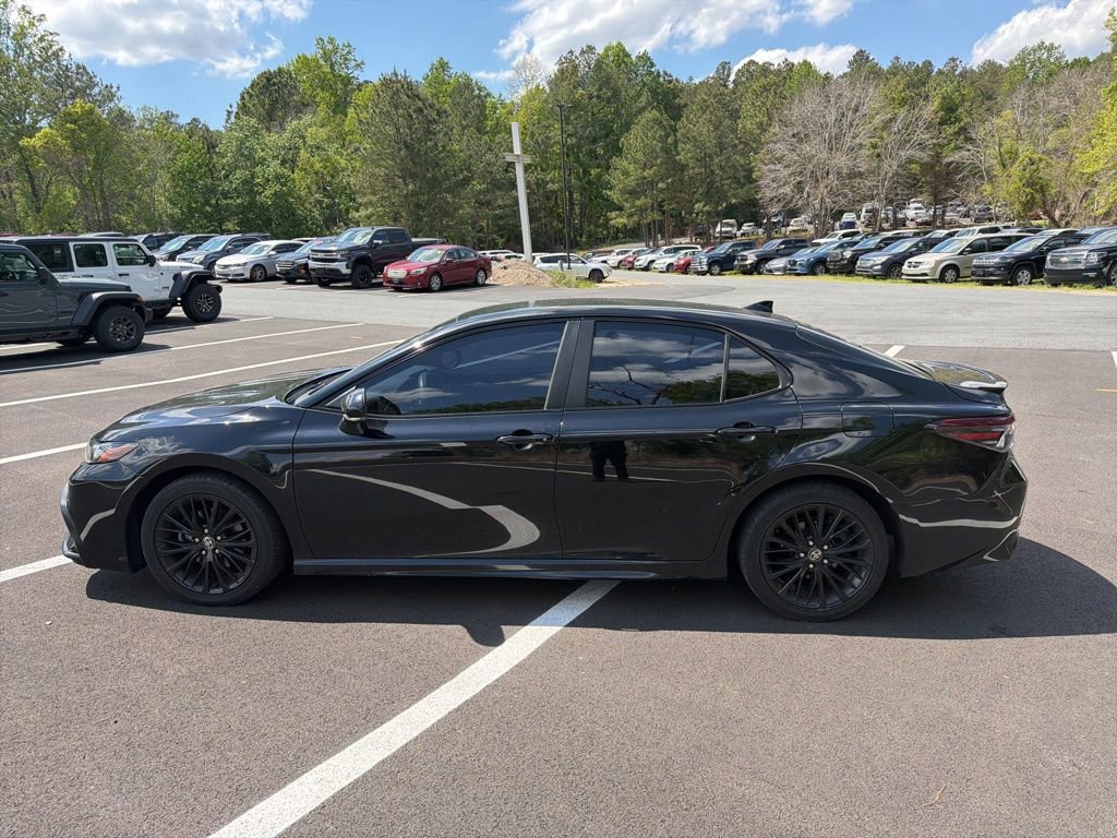 Used 2022 Toyota Camry SE AWD/4WD image 8
