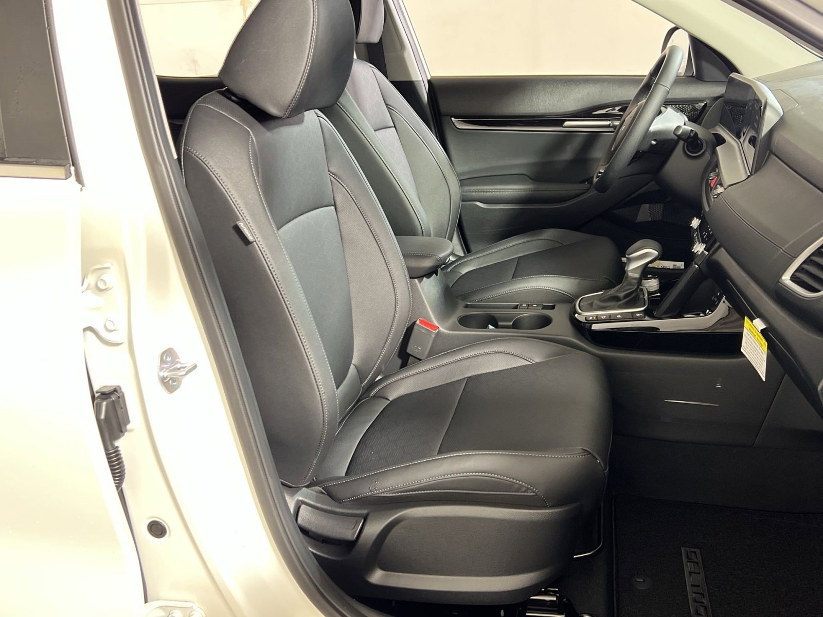 New 2026 Kia Seltos SX image 26