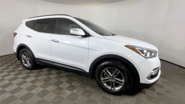 Used 2017 Hyundai Santa Fe Sport w/ 2.4L Tech Package 04 AWD/4WD image 2