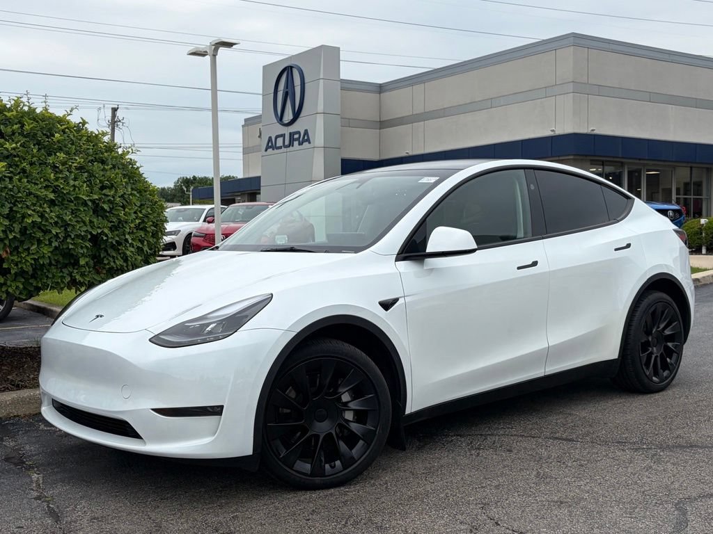 Used 2023 Tesla Model Y Long Range AWD/4WD video 1