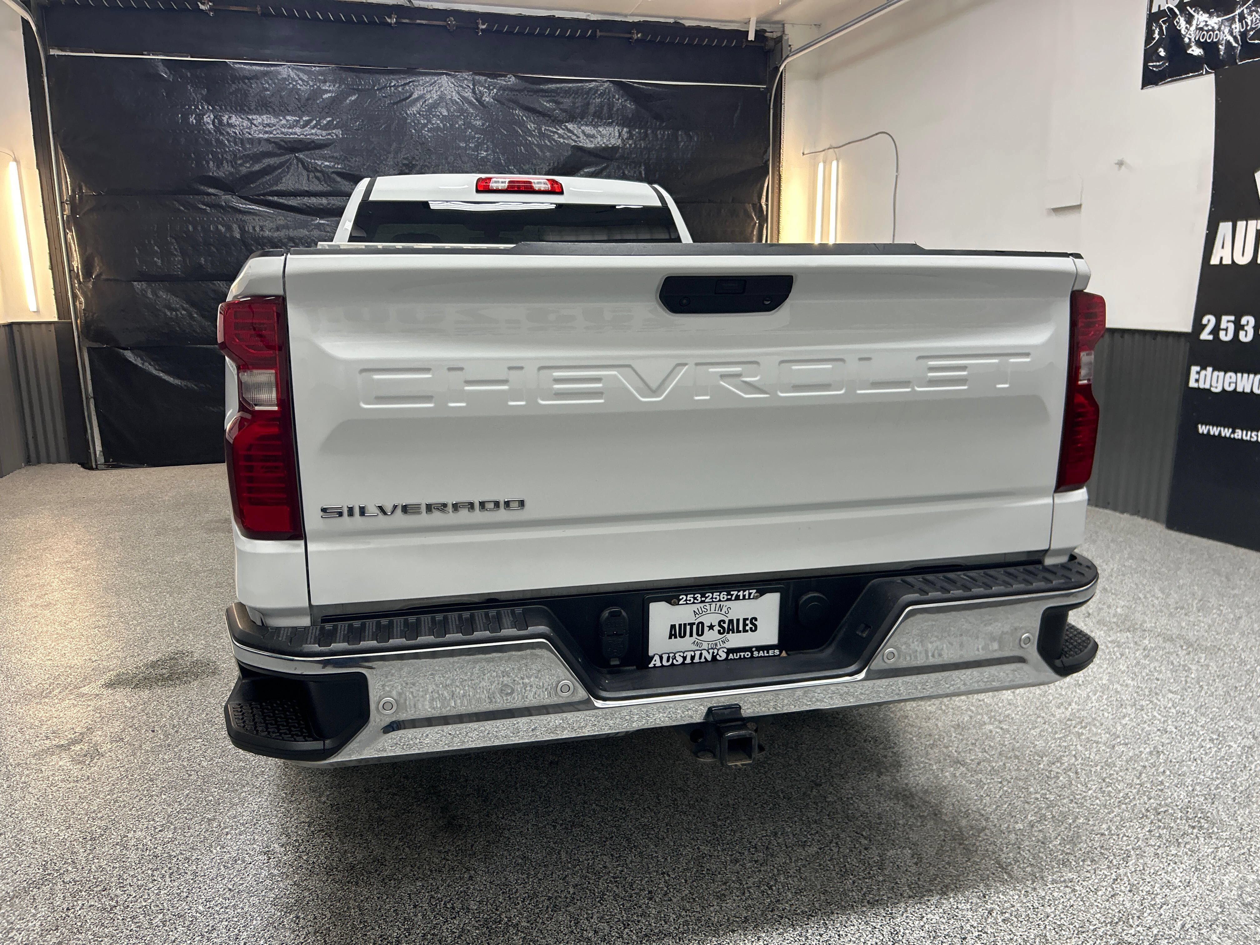 Used 2020 Chevrolet Silverado 1500 W/T w/ WT Convenience Package AWD/4WD image 5