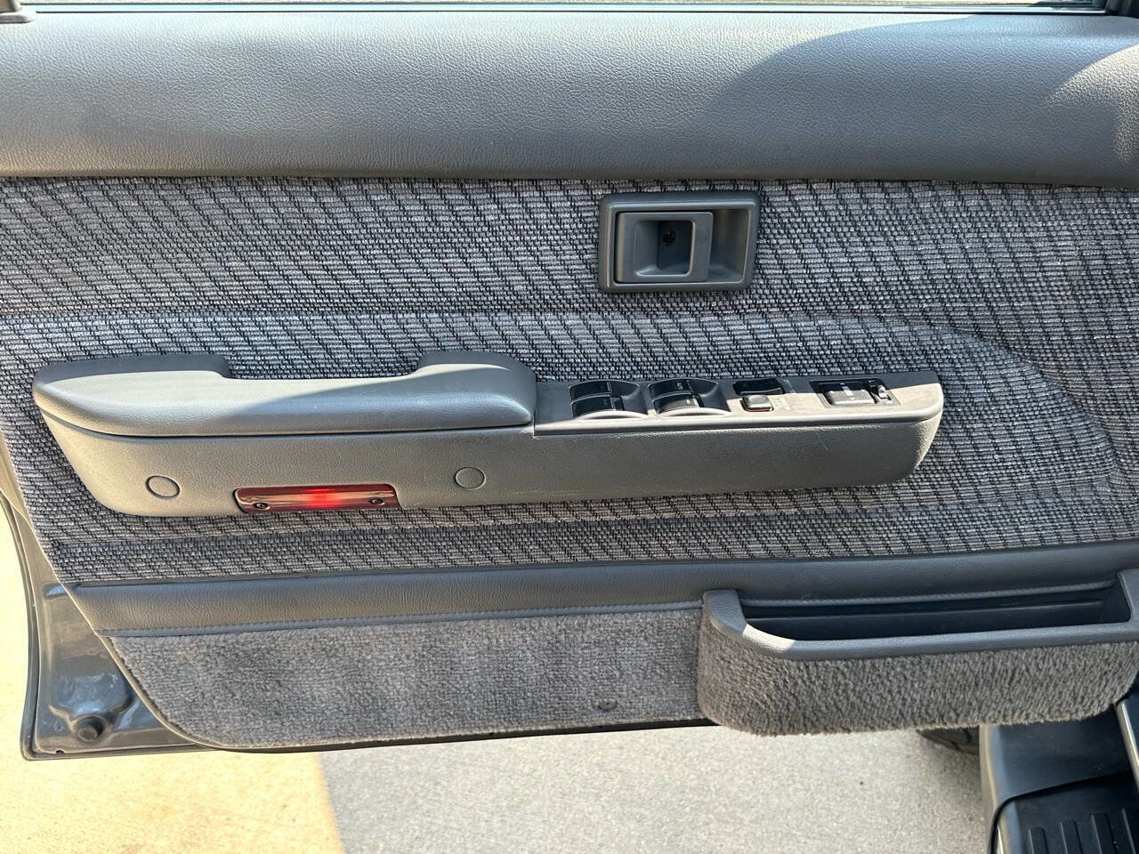 Used 1993 Toyota 4Runner SR5 image 36