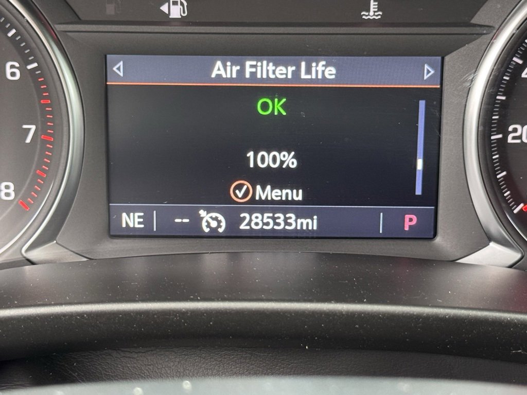 Used 2025 Chevrolet Blazer LT image 4