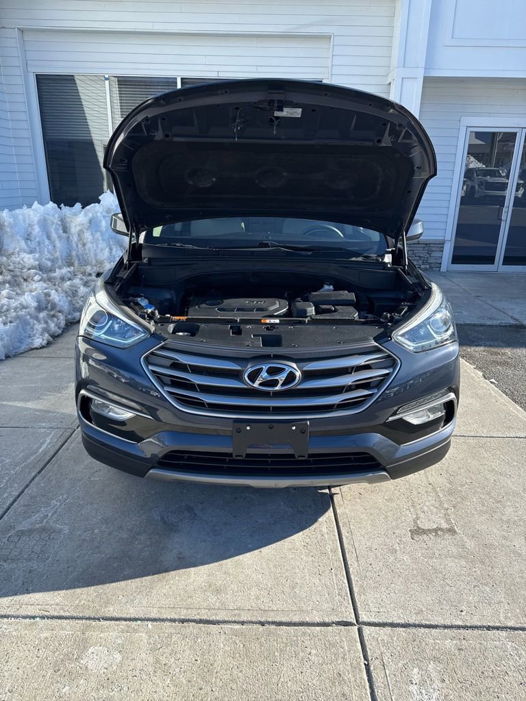 Used 2017 Hyundai Santa Fe Sport image 17