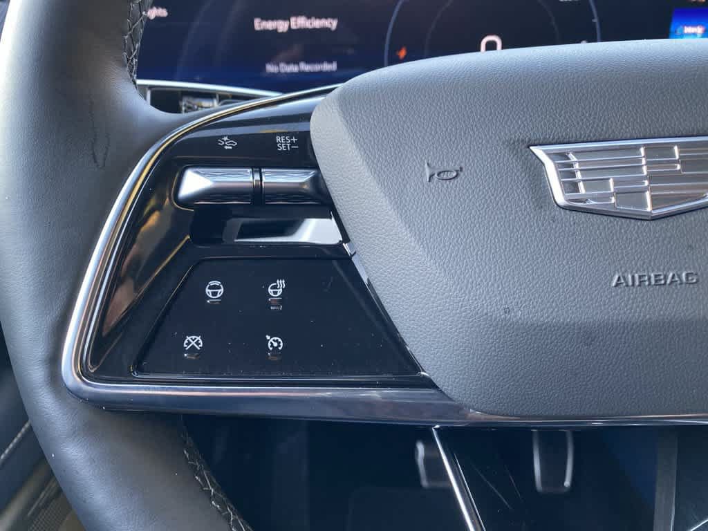 Certified 2026 Cadillac Optiq Luxury 2 AWD/4WD image 21