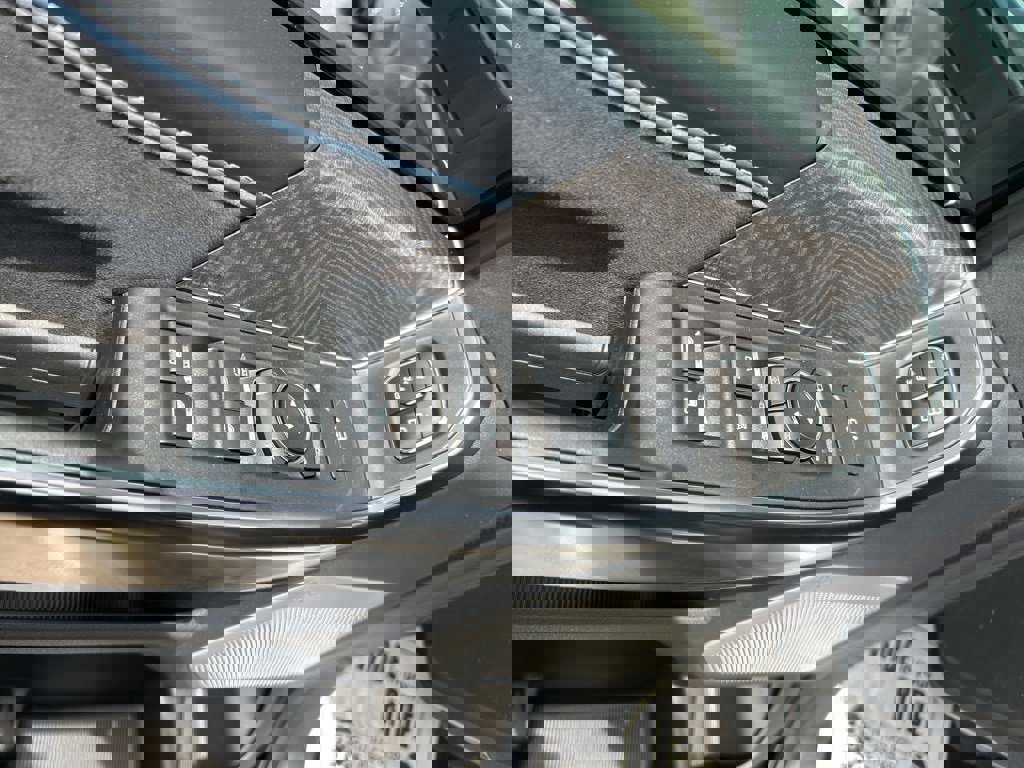 New 2025 Ford F250 Platinum image 17
