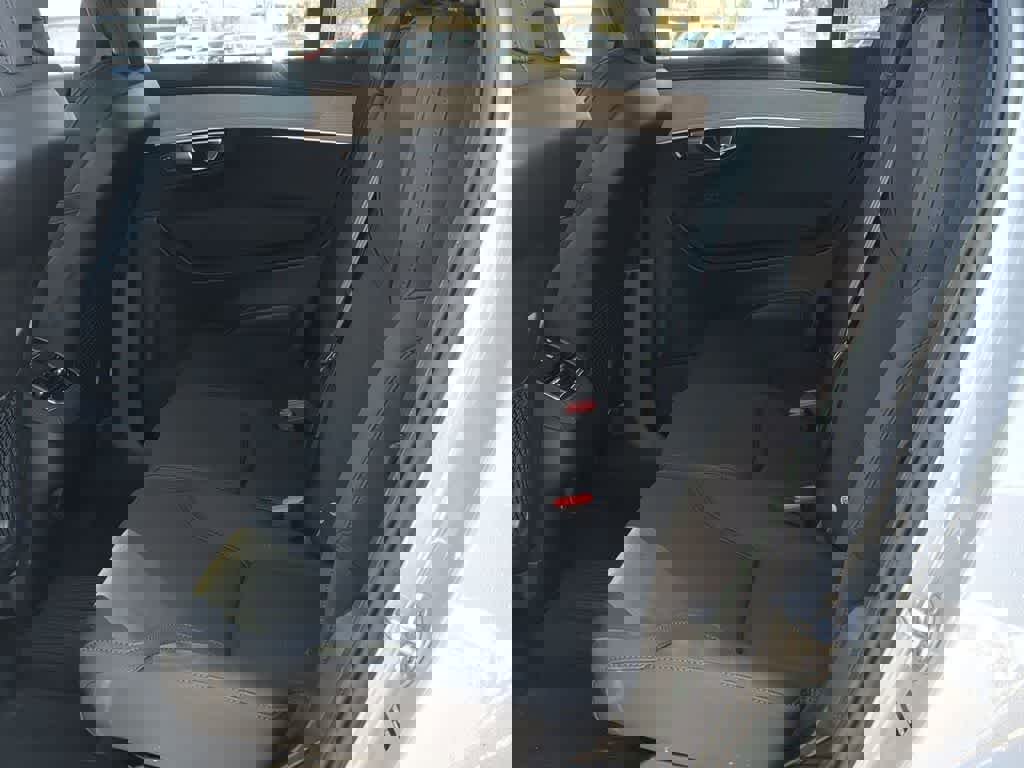 Certified 2026 Volvo XC90 B6 Plus w/ Protection Package Premier image 18