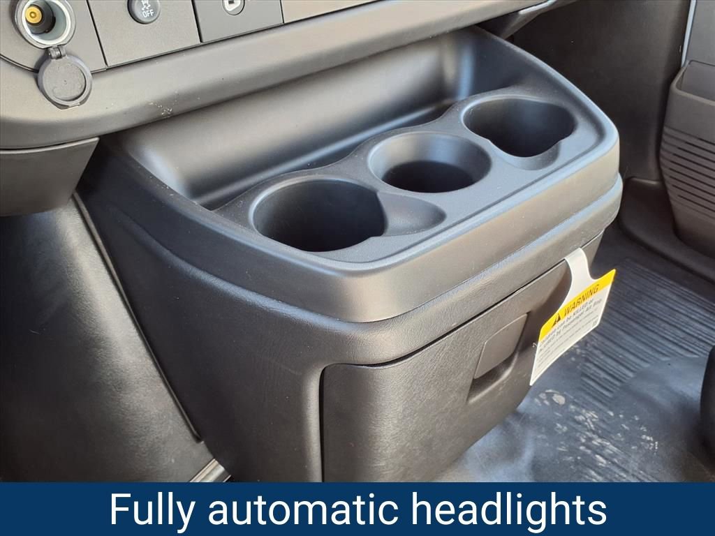 New 2025 Chevrolet Express 4500 w/ Power Convenience Package image 9