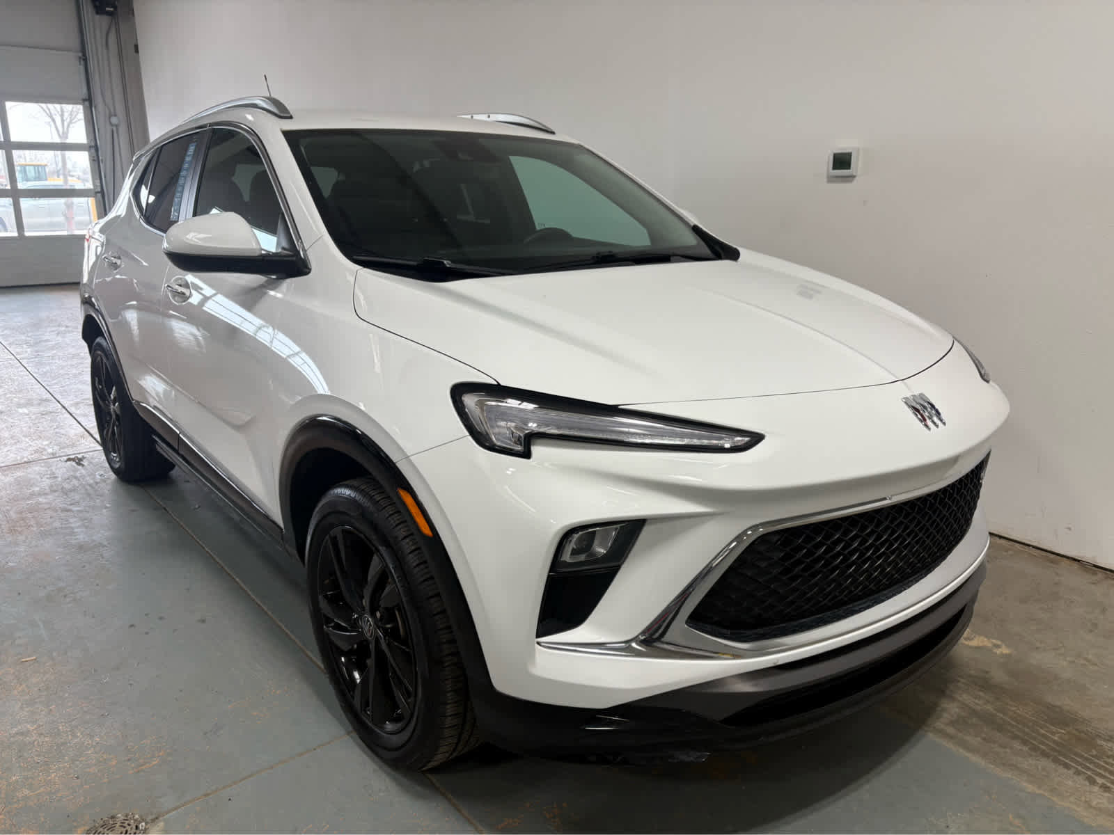 Certified 2024 Buick Encore GX Sport Touring image 5