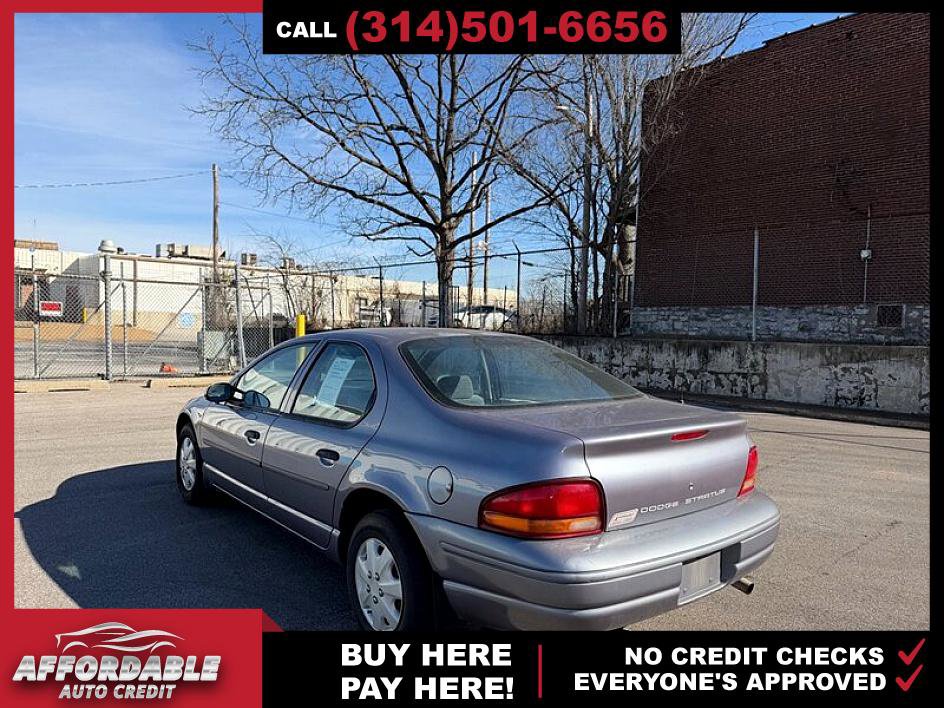 Used 1997 Dodge Stratus image 3