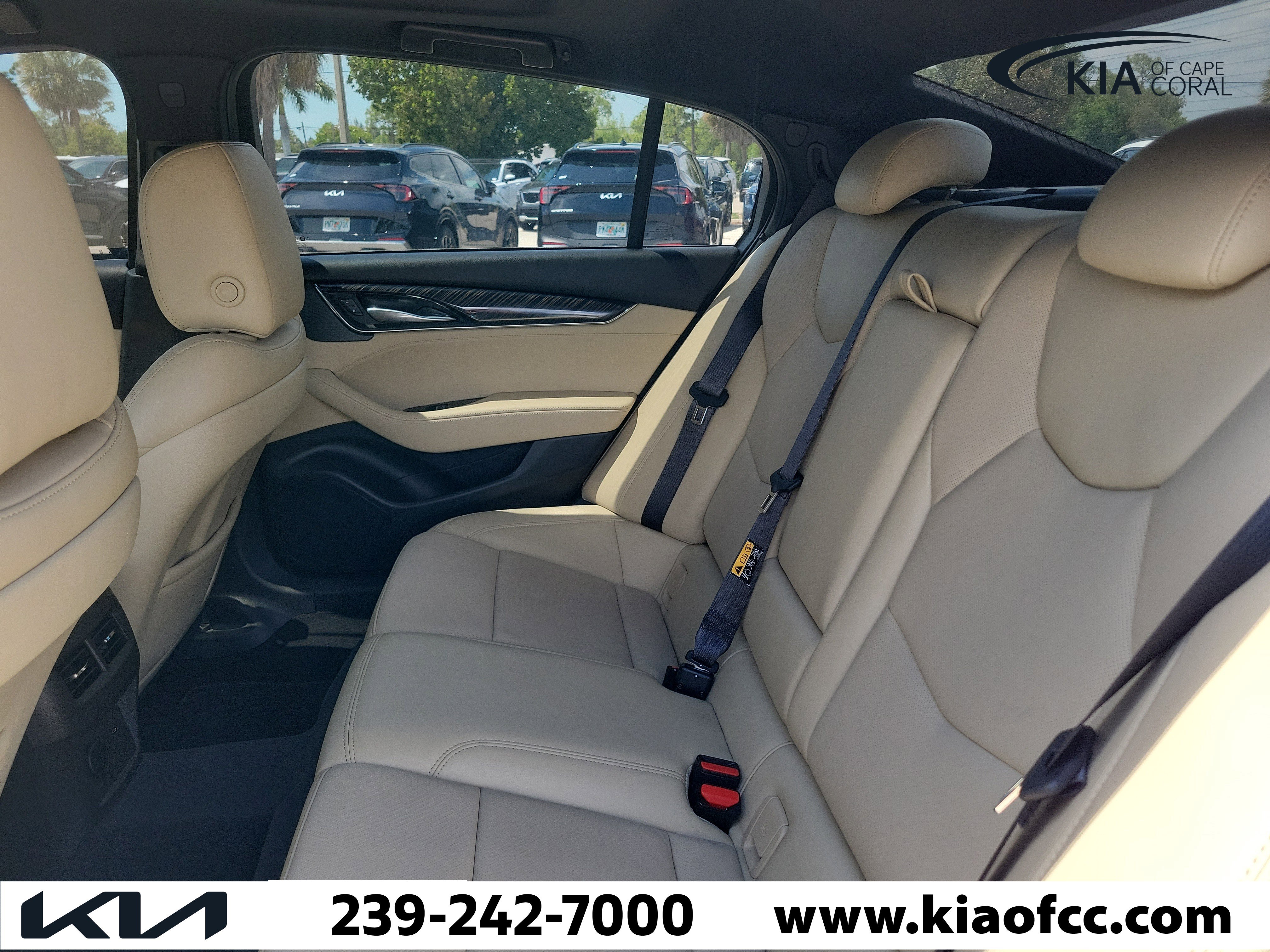 Used 2025 Cadillac CT5 Premium Luxury RWD image 15