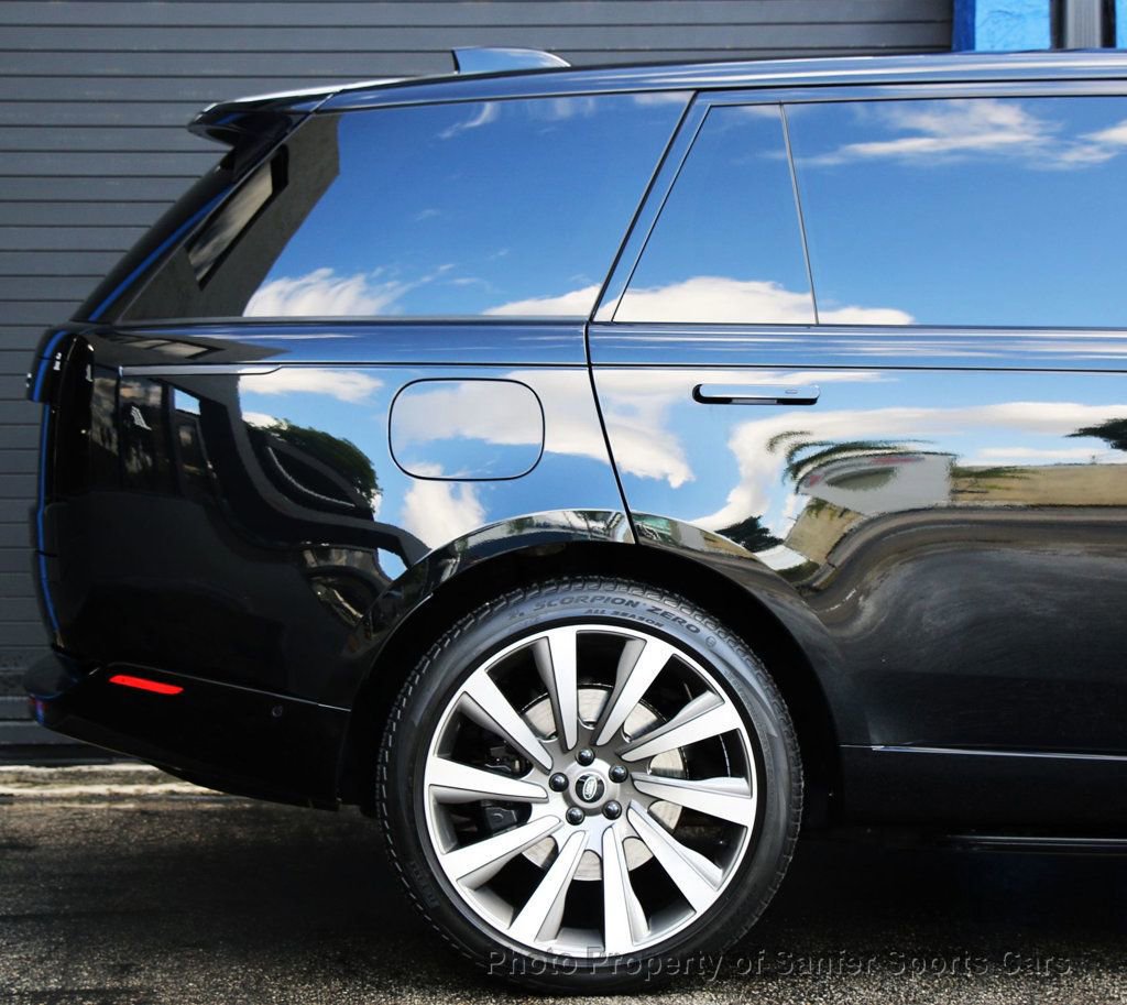 Used 2023 Land Rover Range Rover Long Wheelbase First Edition image 17