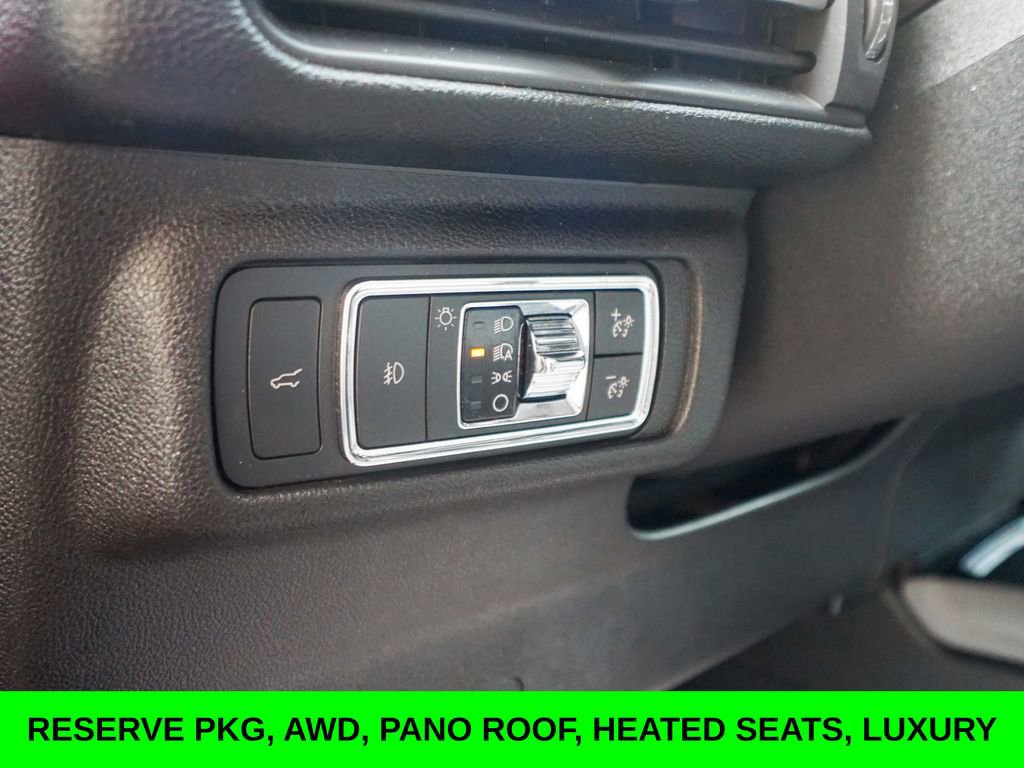 Used 2021 Lincoln Corsair Reserve w/ Equipment Group 201A image 20