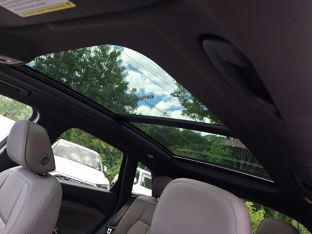 Used 2025 Audi Q5 Premium w/ Convenience Package AWD/4WD image 20