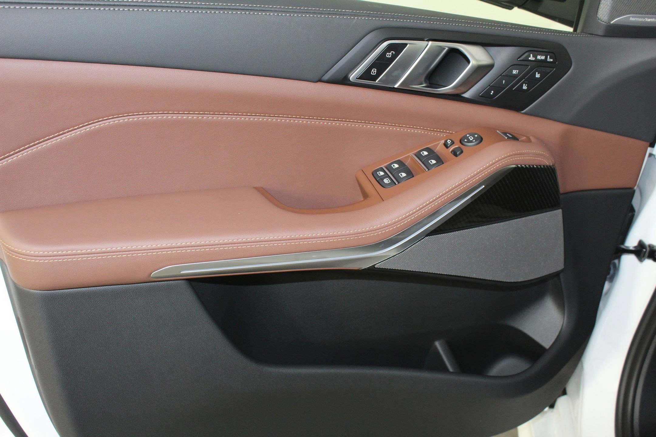 New 2026 BMW X7 M60i image 11