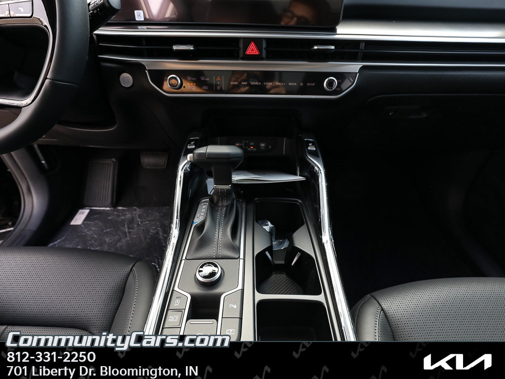 New 2026 Kia Sorento S w/ S Panoramic Sunroof Package FWD image 17